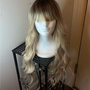 Blonde Ombre Wavy Hair Wig